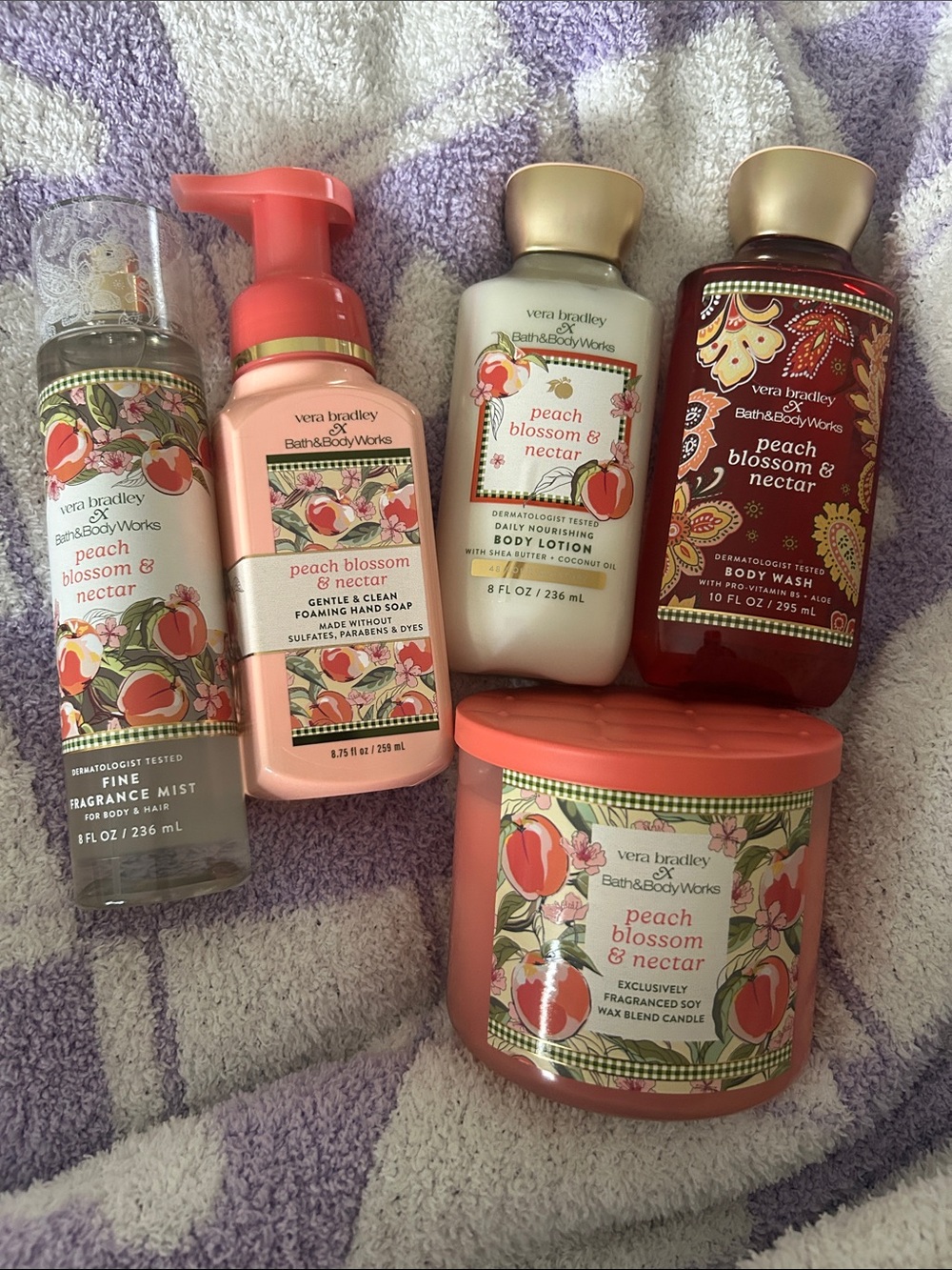 Bath & Body Works Peach Blossom & Nectar - Peach, Coral, Gold